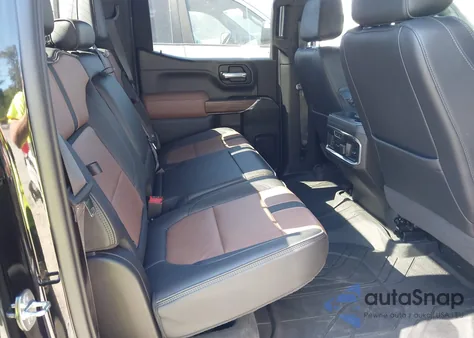 2021 Chevrolet Silverado K1500 High Country z USA, uszkodzony, nr VIN 1GCUYHEL6MZ371449